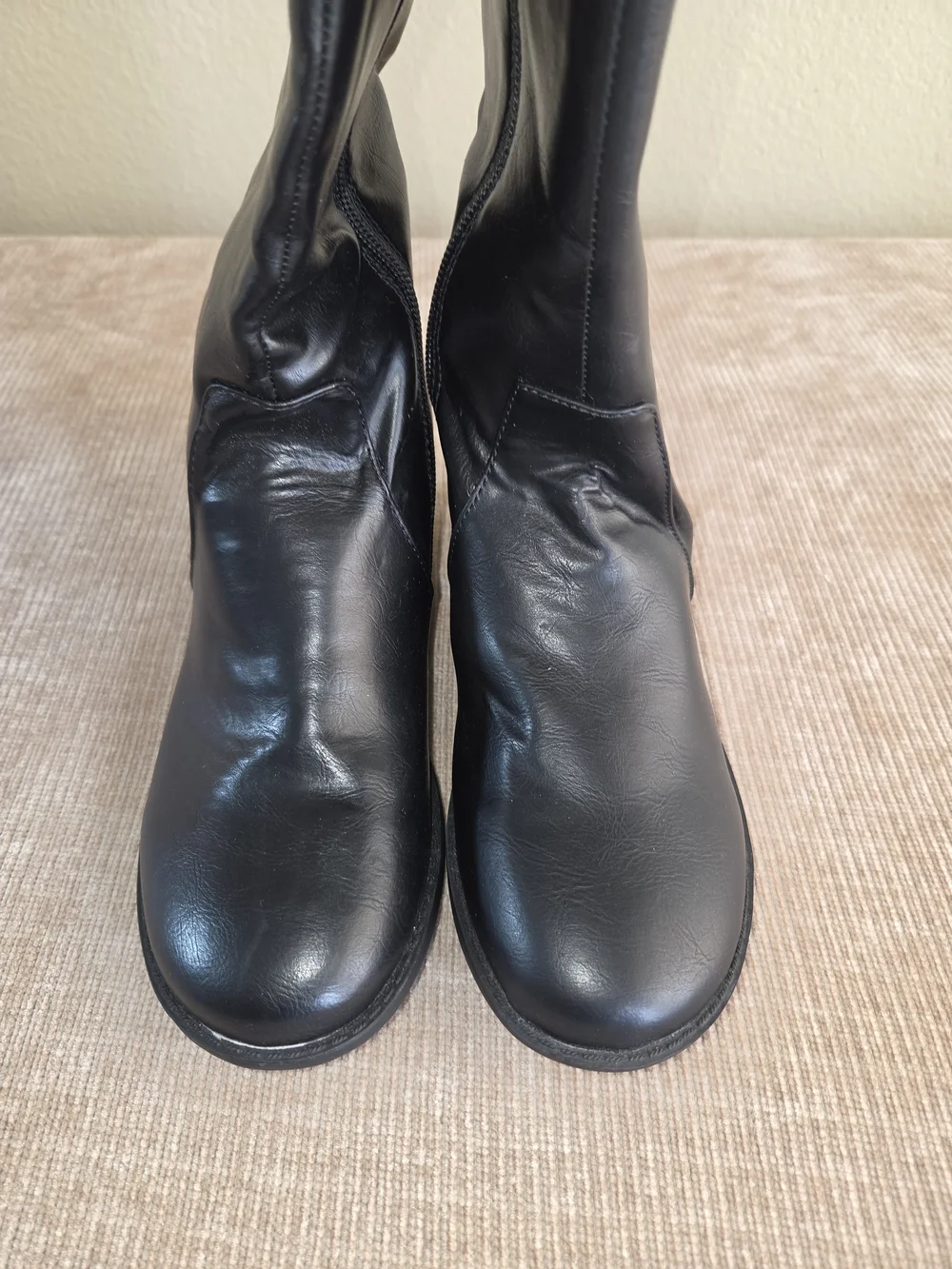 The Children's Place Black Knee-High Girls' Boots Size 4